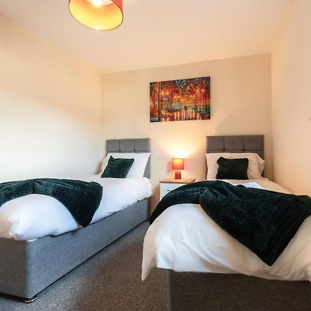 Best Price! 2 Bed City Centre - 4 Single Beds Or 2 Super King, Smart Tvs, Sofa Bed & Free Secure Parking Southampton Zewnętrze zdjęcie