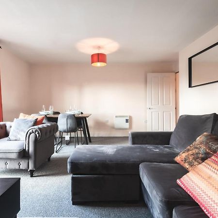 Best Price! 2 Bed City Centre - 4 Single Beds Or 2 Super King, Smart Tvs, Sofa Bed & Free Secure Parking Southampton Zewnętrze zdjęcie