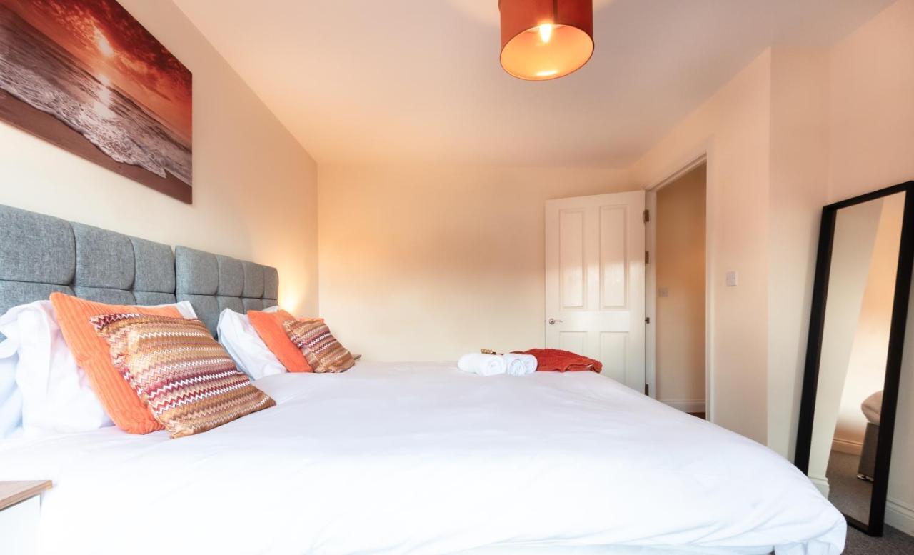 Best Price! 2 Bed City Centre - 4 Single Beds Or 2 Super King, Smart Tvs, Sofa Bed & Free Secure Parking Southampton Zewnętrze zdjęcie