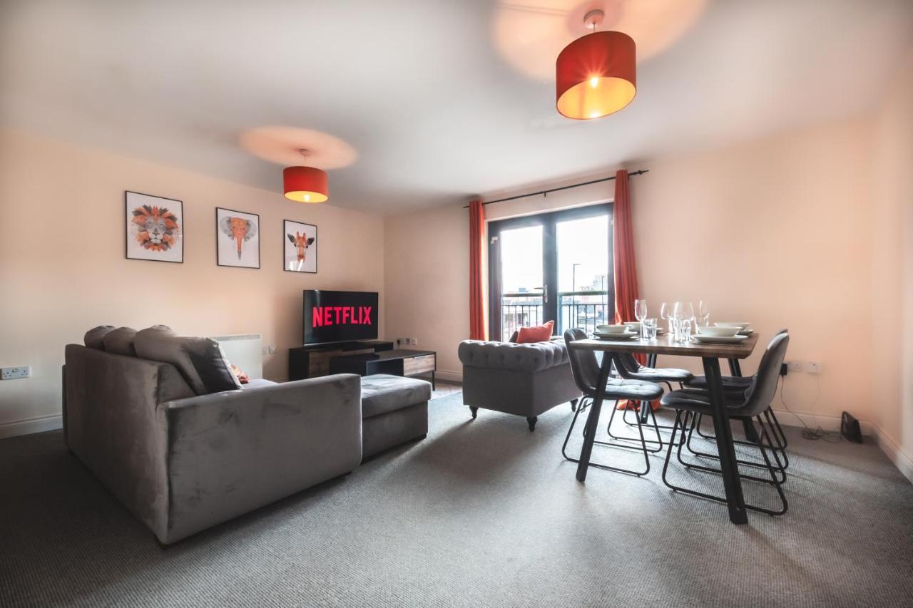 Best Price! 2 Bed City Centre - 4 Single Beds Or 2 Super King, Smart Tvs, Sofa Bed & Free Secure Parking Southampton Zewnętrze zdjęcie